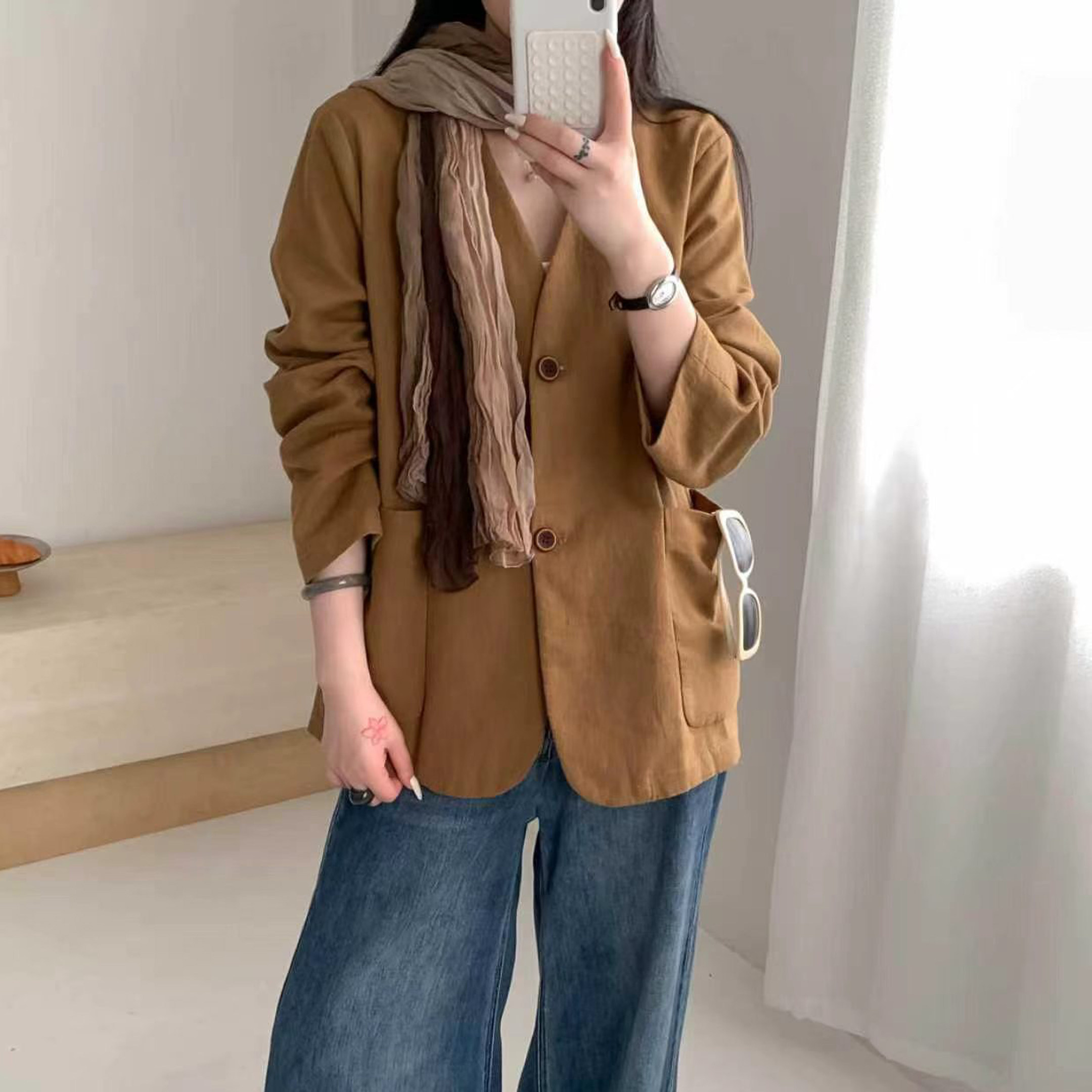 慵懒风西装外套女春秋宽松V领单排扣大衣高级感防晒西服休闲风衣图片