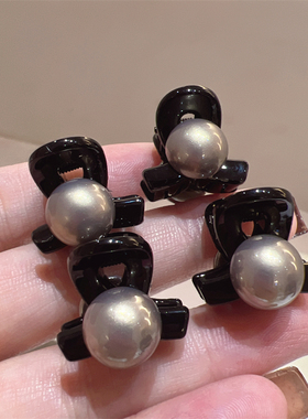 2025新款灰色高亮珍珠mini赫本小抓夹时尚小号简约百搭刘海发抓女