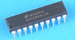 直插 ADC0804 ADC0804LCN 8位CMOS逐次比较型A/D转换器 DIP-20