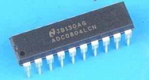 直插 ADC0804 ADC0804LCN 8位CMOS逐次比较型A/D转换器 DIP-20