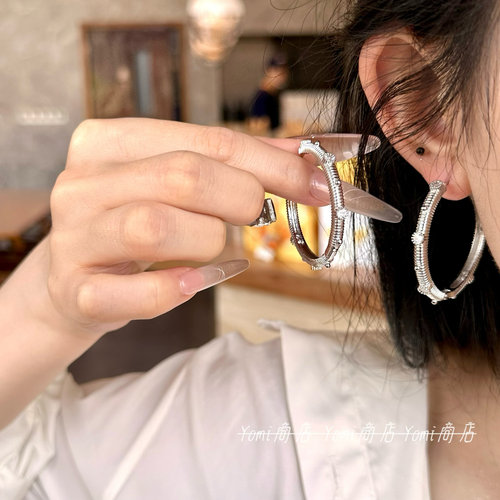法式复古宫廷风耳环女小众设计感高级轻奢圆形镶钻气质百搭耳饰潮