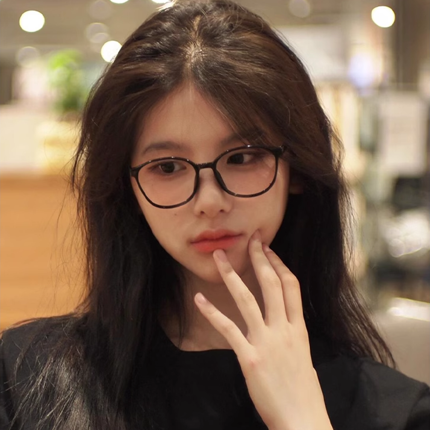 超轻黑框眼镜女素颜神器韩系文艺圆框视觉上神奇的美颜轮廓小香款