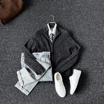 CssuGent 100%绵羊毛 高定绞花厚款保暖开衫男冬季立领针织毛衣潮