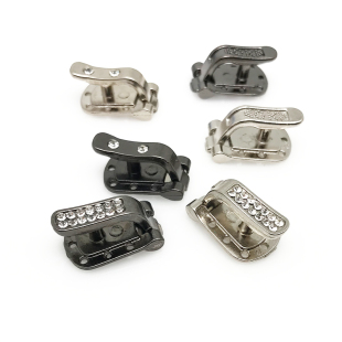 带钻金属搭扣带钻水貂皮大衣纽扣鸭嘴扣暗扣女装 皮草扣子弓扣掀扣