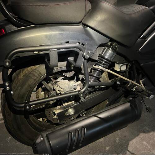 AYAY摩托车边箱适用铃木豪爵边架TR300铝合金三箱两侧箱支架