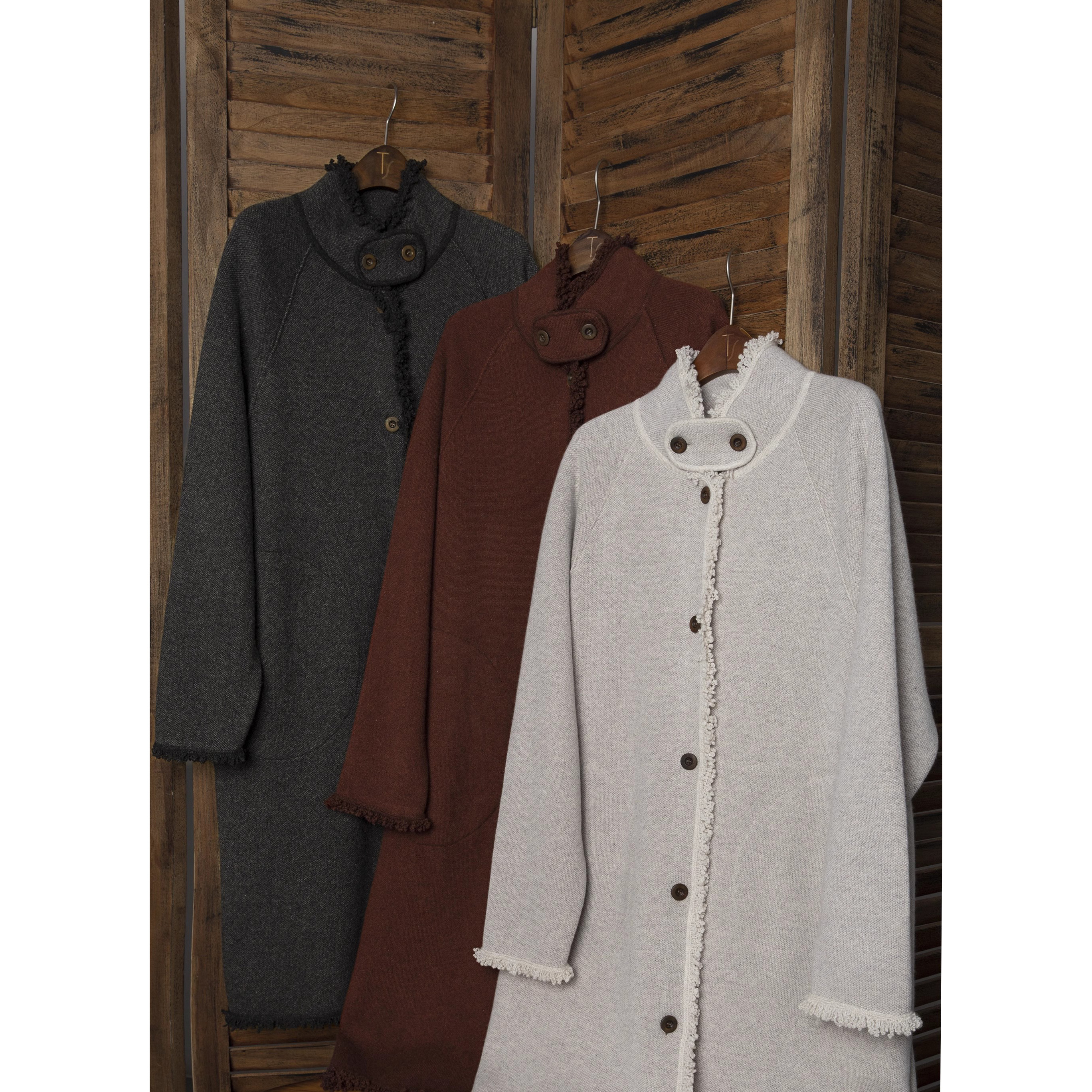 LEMAER乐玛尔 经典回归法单CASHMERE防风扣设计毛边羊绒大衣外套