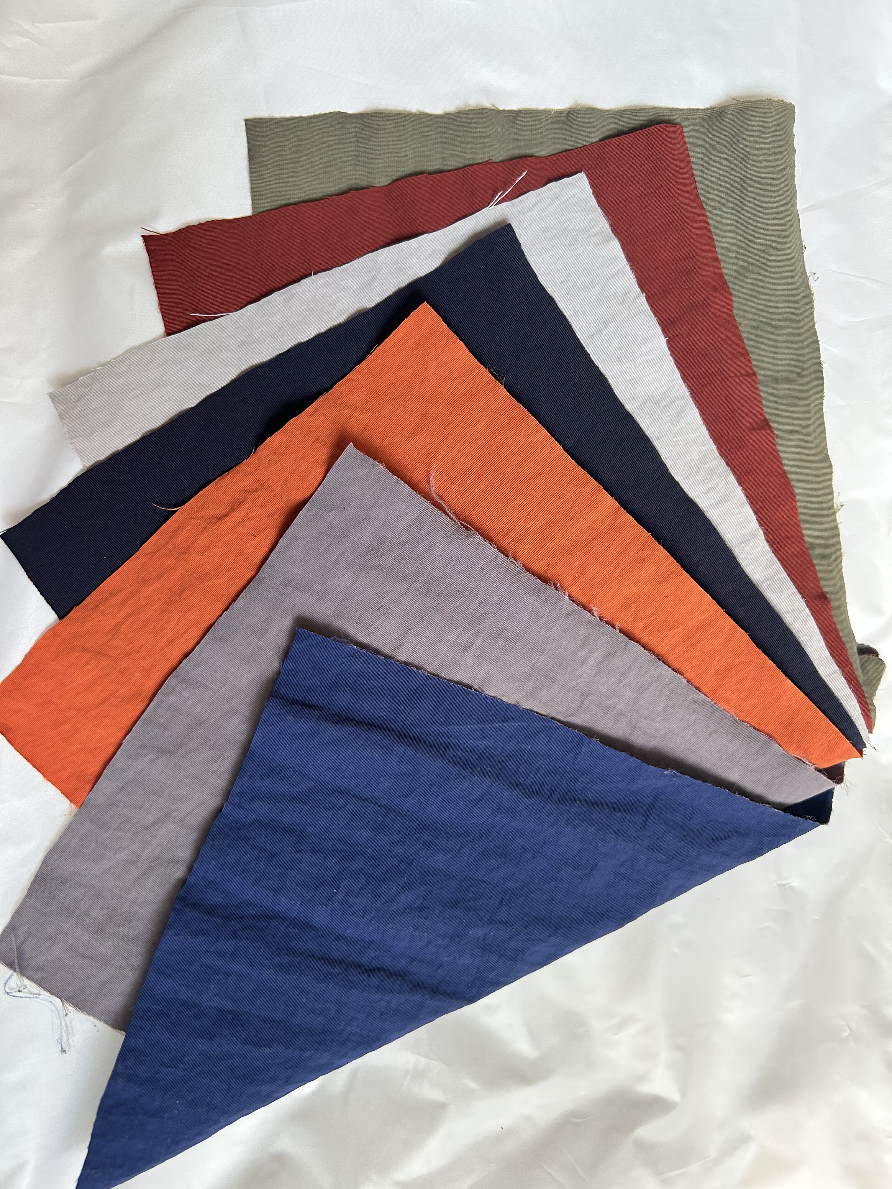 加厚2801塔丝隆秋冬季节羽绒服冲锋衣风衣围裙包包料防水防风微皱