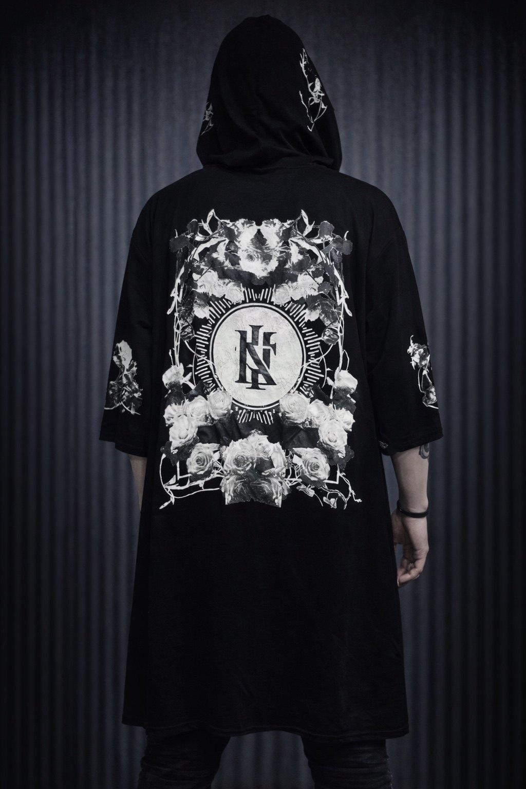 日单原宿LUZ周边暗黑哥特视觉系玫瑰连帽斗篷披风中性亚文化日本