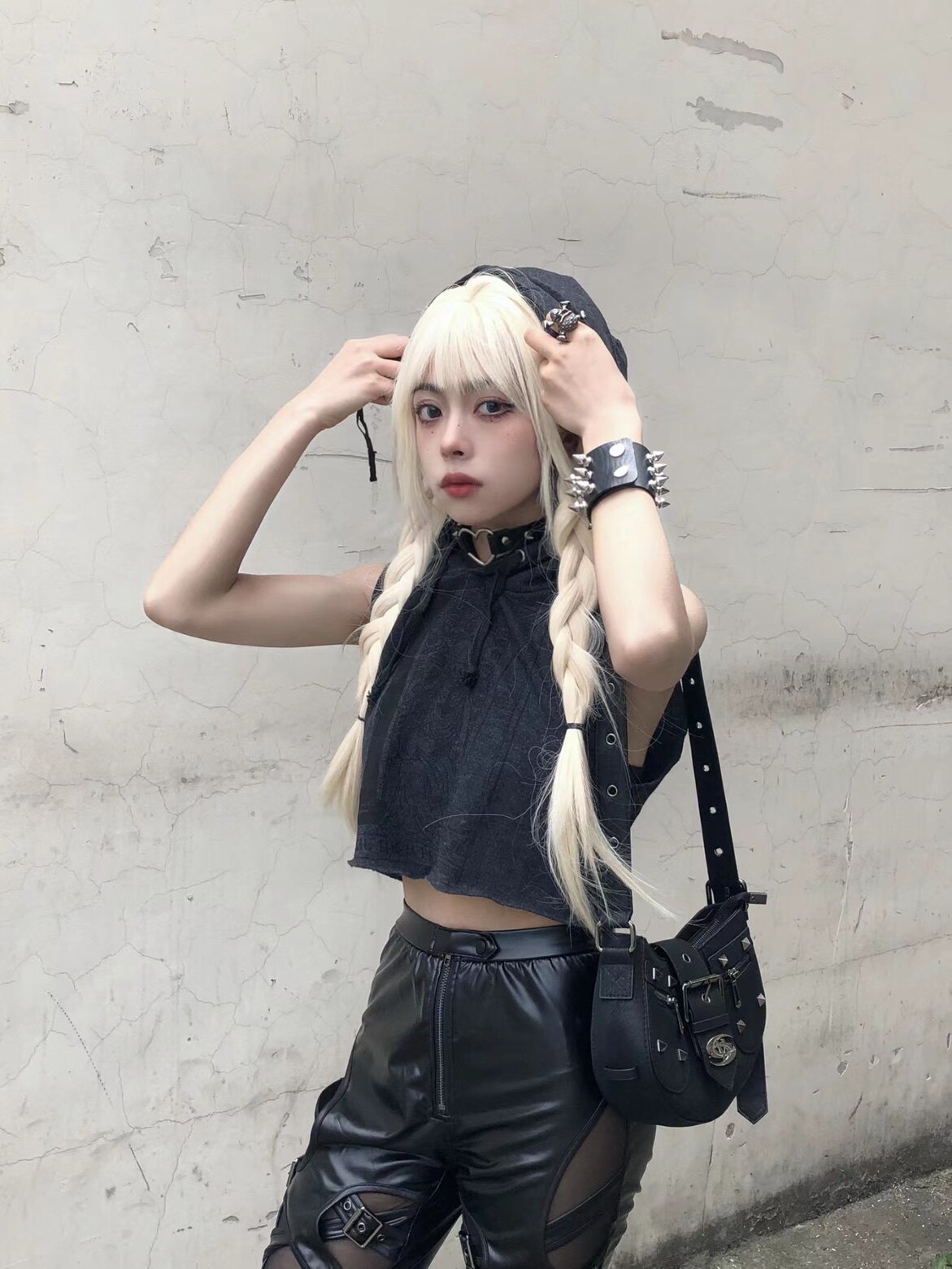 原的暗黑哥特摇滚朋克五芒星骷髅教皇倒十字架亚文化连帽短款背心