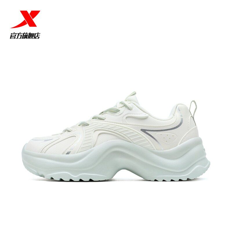 特步慕星TD休闲鞋女2026春季新款复古百搭厚底老爹鞋974118320014