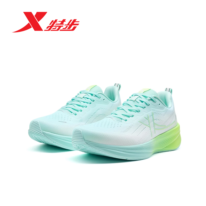 特步飞速网面透气跑步鞋