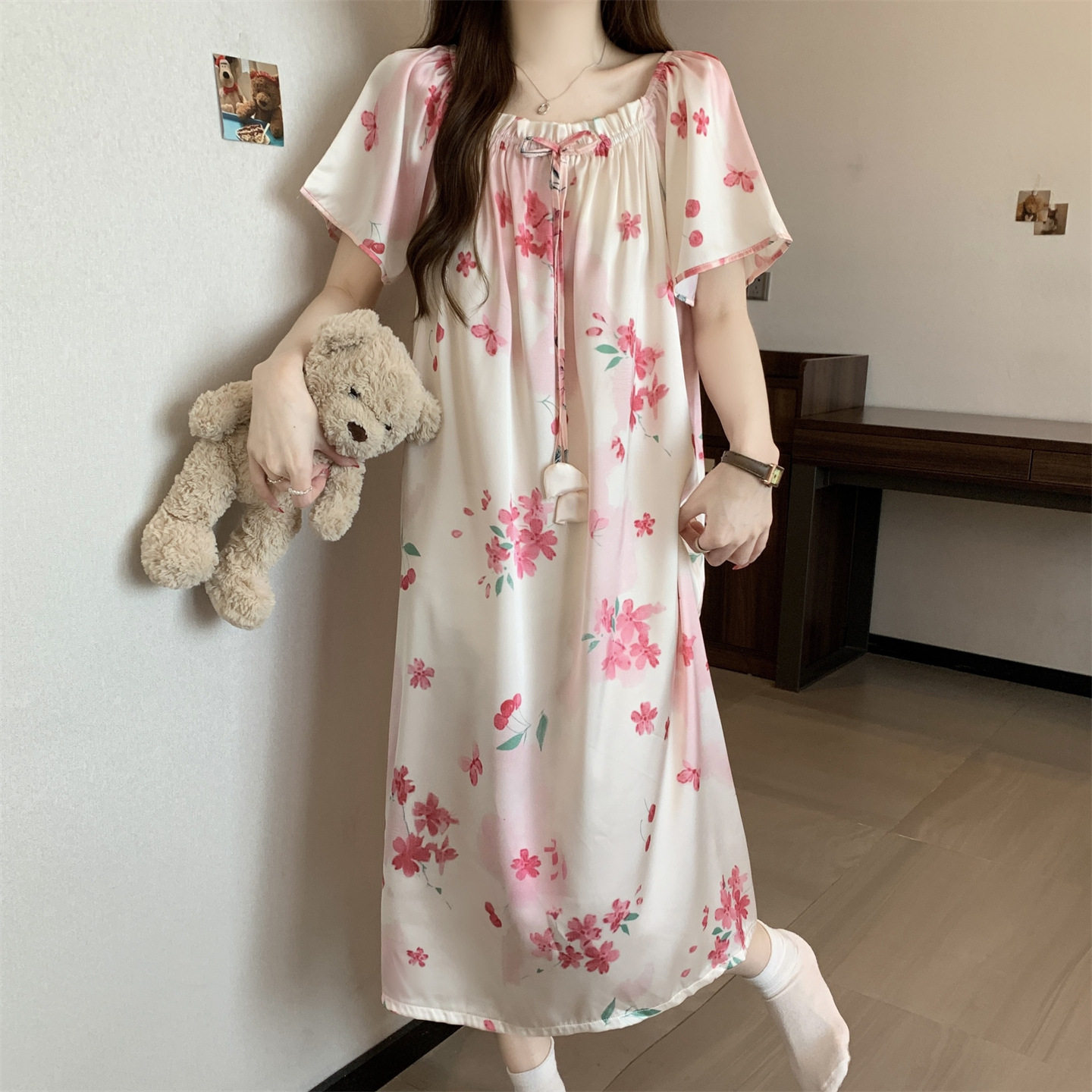 冰丝睡裙女夏短袖仿真丝绸睡衣甜美简约休闲大码孕妇连衣裙家居服