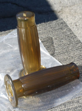 通用复古摩托车改装菠萝款握把胶把套本田幼兽  矩云 雷电 博格