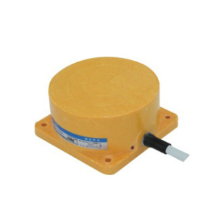 接近开关 可检测非金属LJC80A4 NPN常开 M80圆盘形电容式