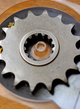 美品！Tracer900GT XSR900 MT09牙盘链轮大小飞RK油封链条 AFAM