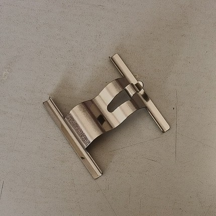 适用老款奥迪Q7 老款途锐 老款卡宴后轮刹车片卡子 卡片 压板