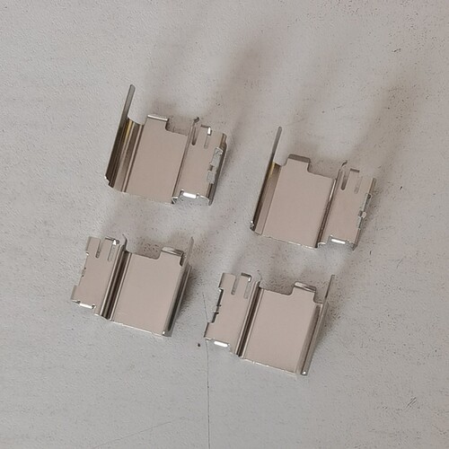 适用奔驰唯雅诺 威霆 V260L前后刹车片卡子 导向架 垫片