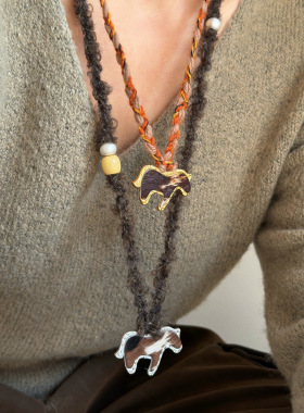 秋冬时髦SWAHI*山丘斑马纹毛线编织项链  小众设计叠戴小马毛衣链