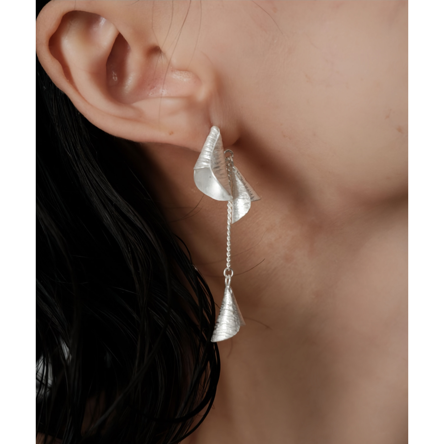 925银针董洁同款民族风银色悬挂风铃耳钉  长款气质显瘦耳环女