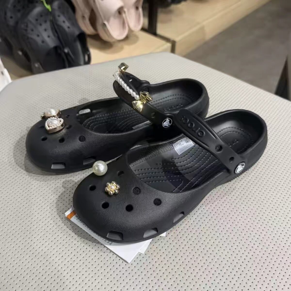 Crocs卡骆驰女鞋经典芭蕾鞋一脚蹬平底鞋沙滩凉拖鞋洞洞鞋211994图片
