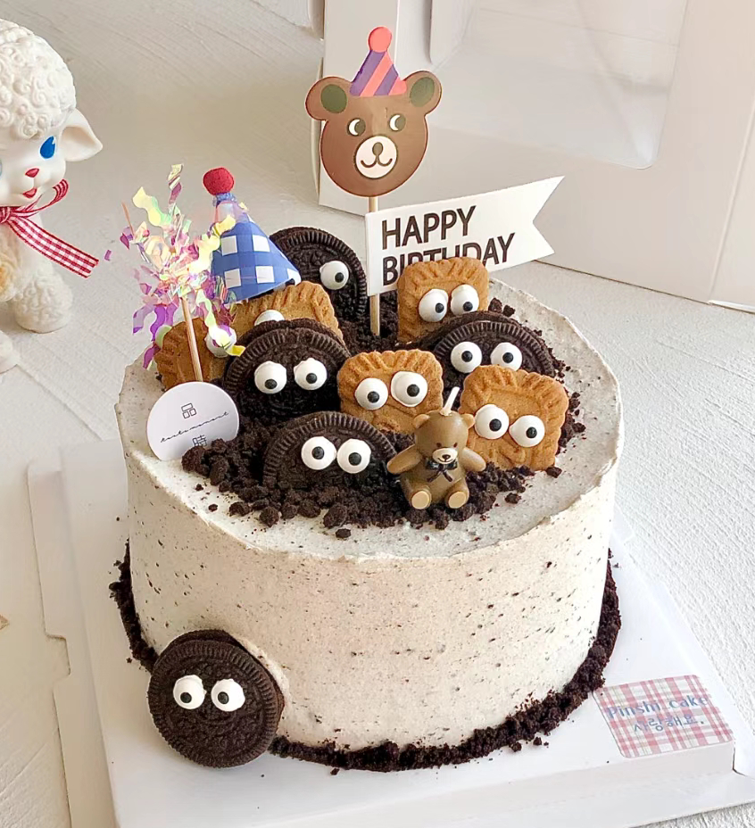 奥利奥搞怪眼睛蛋糕装饰可爱小怪兽小帽子笑脸生日饼干万圣节r