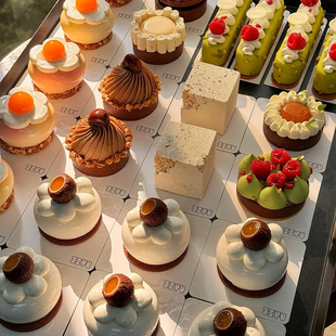 小甜品西点生日蛋糕盒纸托定制 三四3寸慕斯蛋糕底托垫片六2寸法式