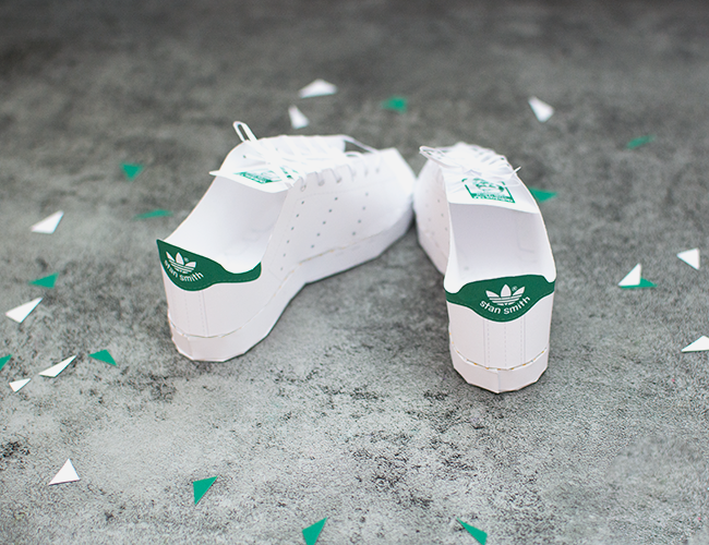 儿童手工折纸diy拼装立体3d纸质模型运动板鞋休闲小白鞋鞋子道具