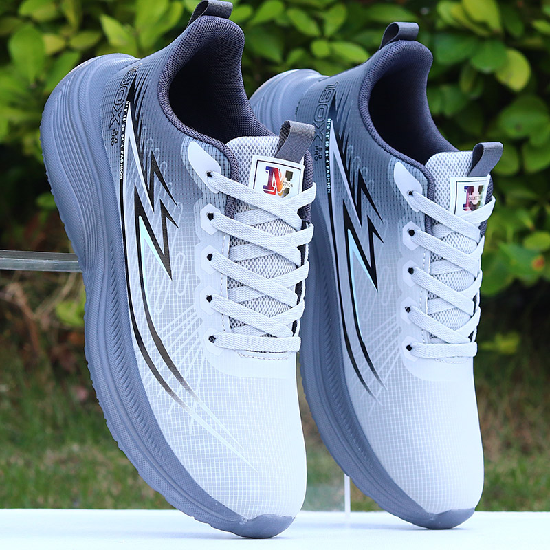 皮面运动鞋男款潮流百搭跑鞋