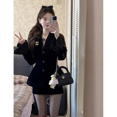 2025秋季新款有里布送胸针喇叭袖西装外套上衣套装裙两件套LJ0060