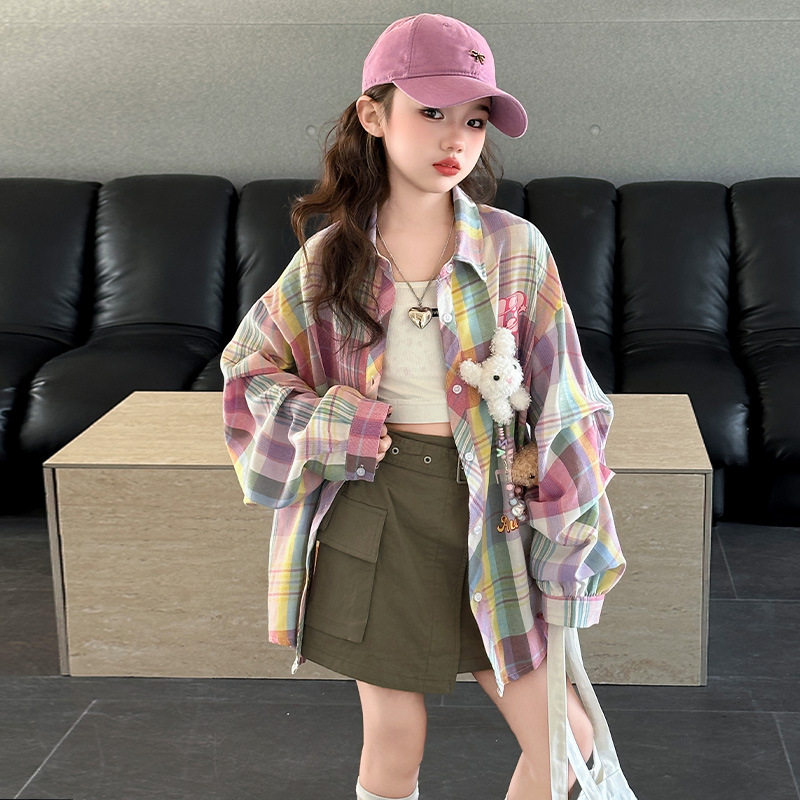 女童格子衬衫春秋款2026新款女大童中长款慵懒风薄外套女孩秋装潮