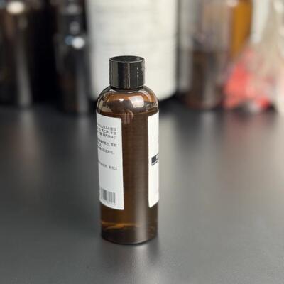 精粹水保湿修护精华水