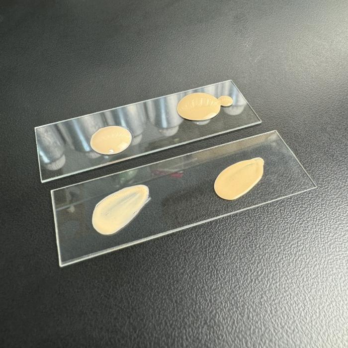 持妆粉底液30ml。向dw学习，温和，控油，活性成分低