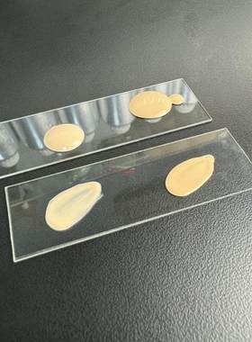 持妆粉底液30ml。向dw学习，温和，控油，活性成分低