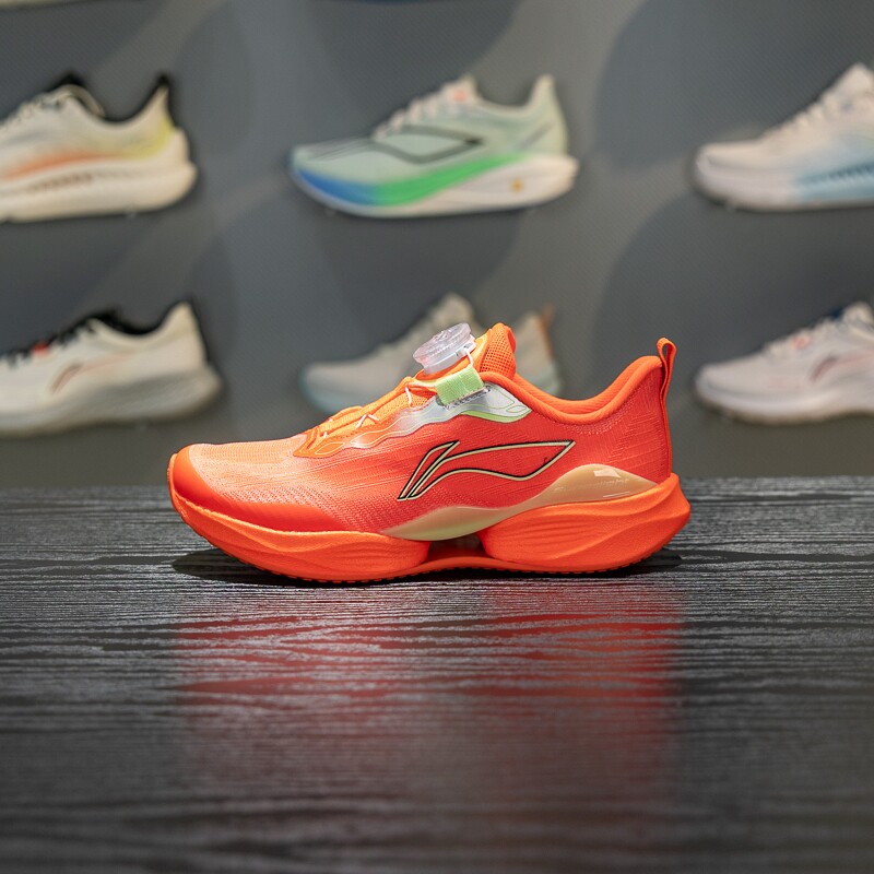 李宁男女大童超轻22跑步鞋2026春季新品减震回弹运动鞋YKFW144