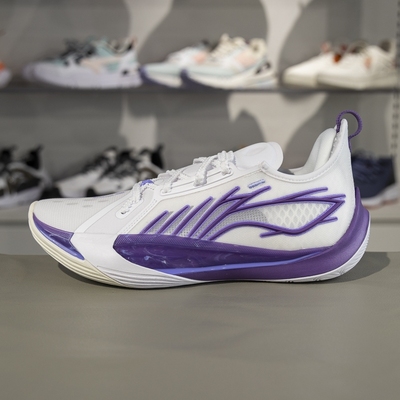 李宁男子减震回弹低帮篮球鞋