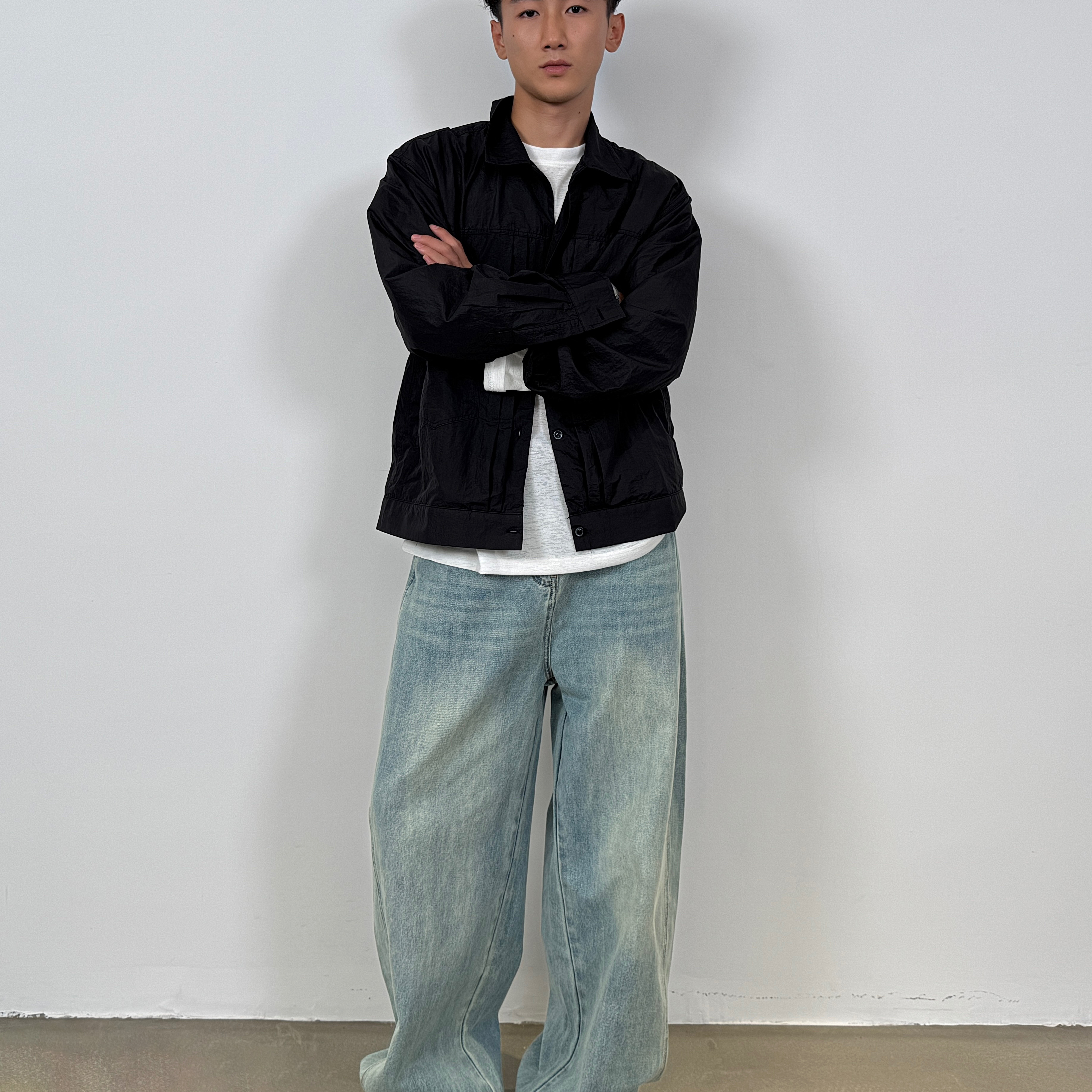 复古水洗宽松廓形直筒牛仔裤