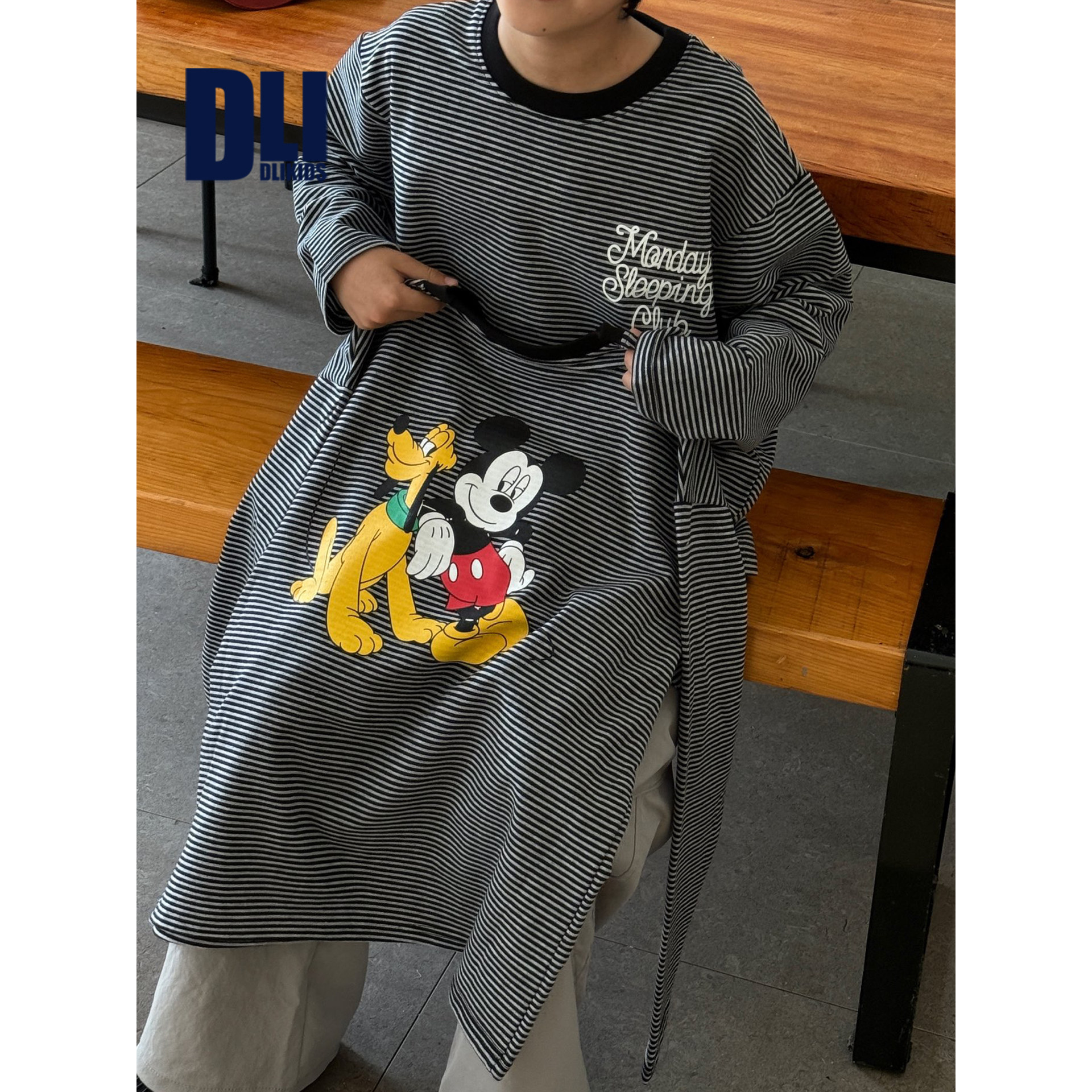 DLIDLIKIDS 秋季新款男女童圆领上衣卡通印花黑白条纹长袖T恤亲子