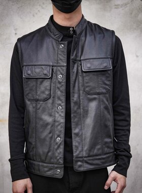 混乱之子真皮马甲男加肥加大码号头层牛皮机车马甲黑色保暖多口袋