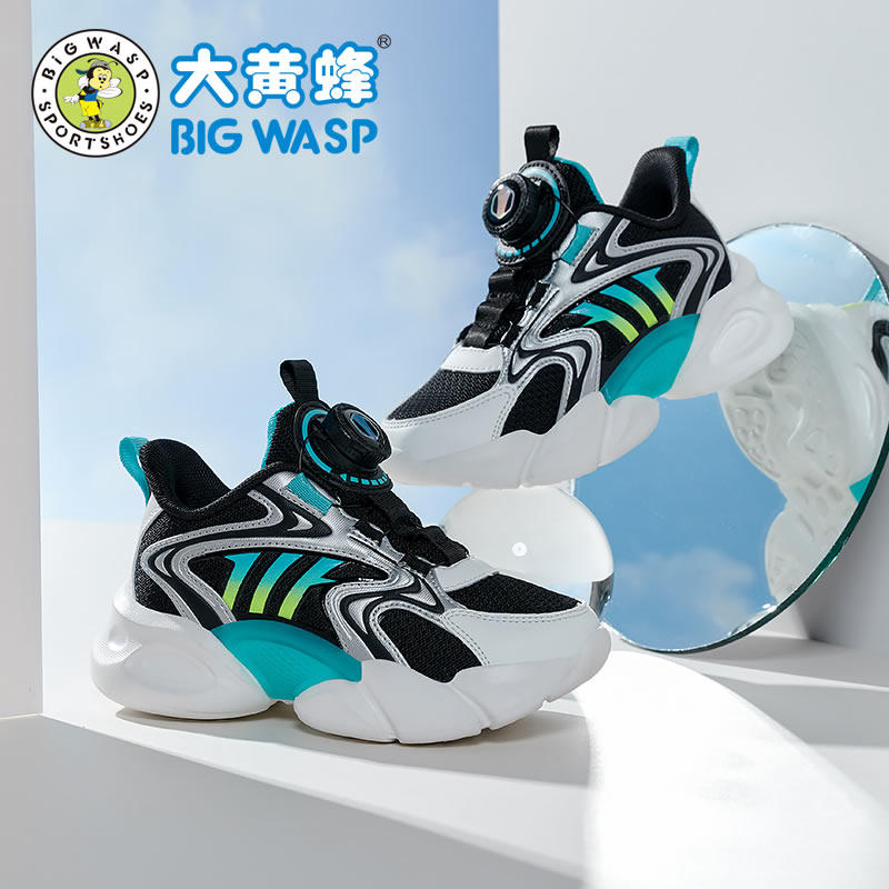 大黄蜂男童运动鞋2025春季新款儿童鞋网面透气超轻中大童旅游鞋潮