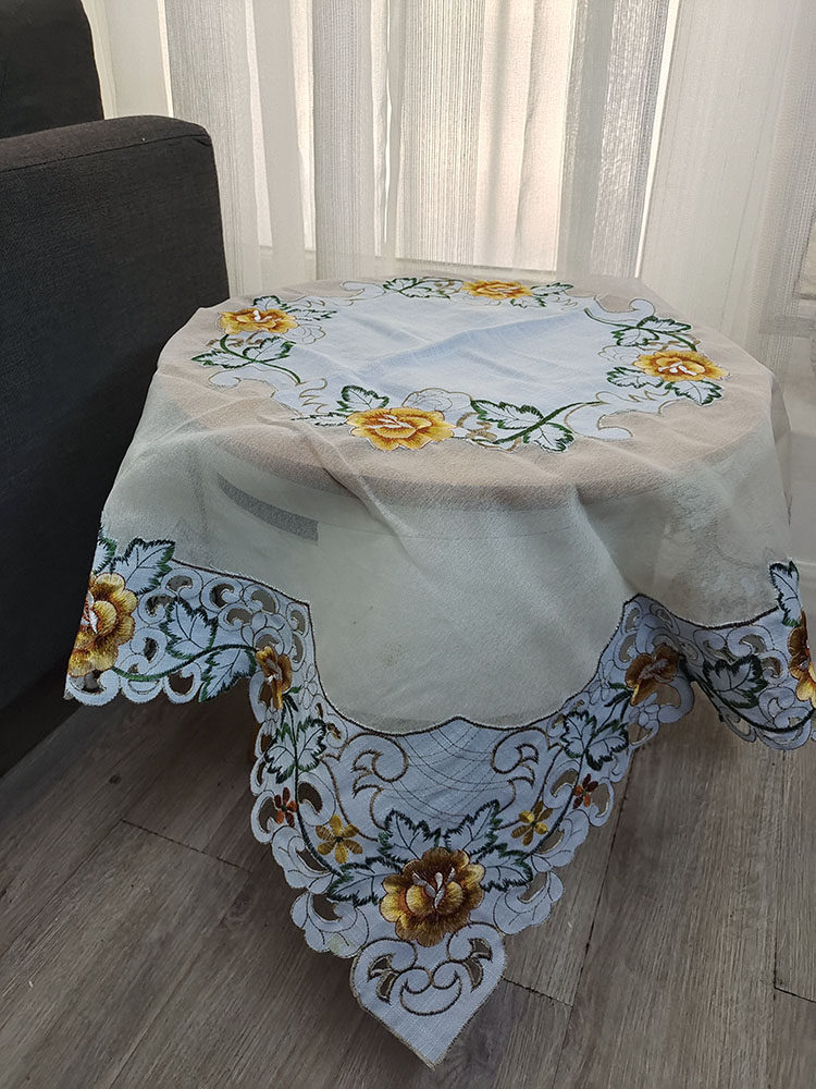 원래 단일 자수 작은 대만 달러 다목적 수건 세탁기 냉장고 커버 수건 방진 천 침대 옆 테이블 수건 두 조각 무료 배송