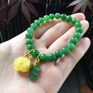 高档和田碧玉菠菜绿单圈手链搭配蜜蜡牡丹吊坠碧玉玉叶配珠女手串