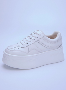 2026春新款厚底增高纯色板鞋休闲鞋女时尚25323