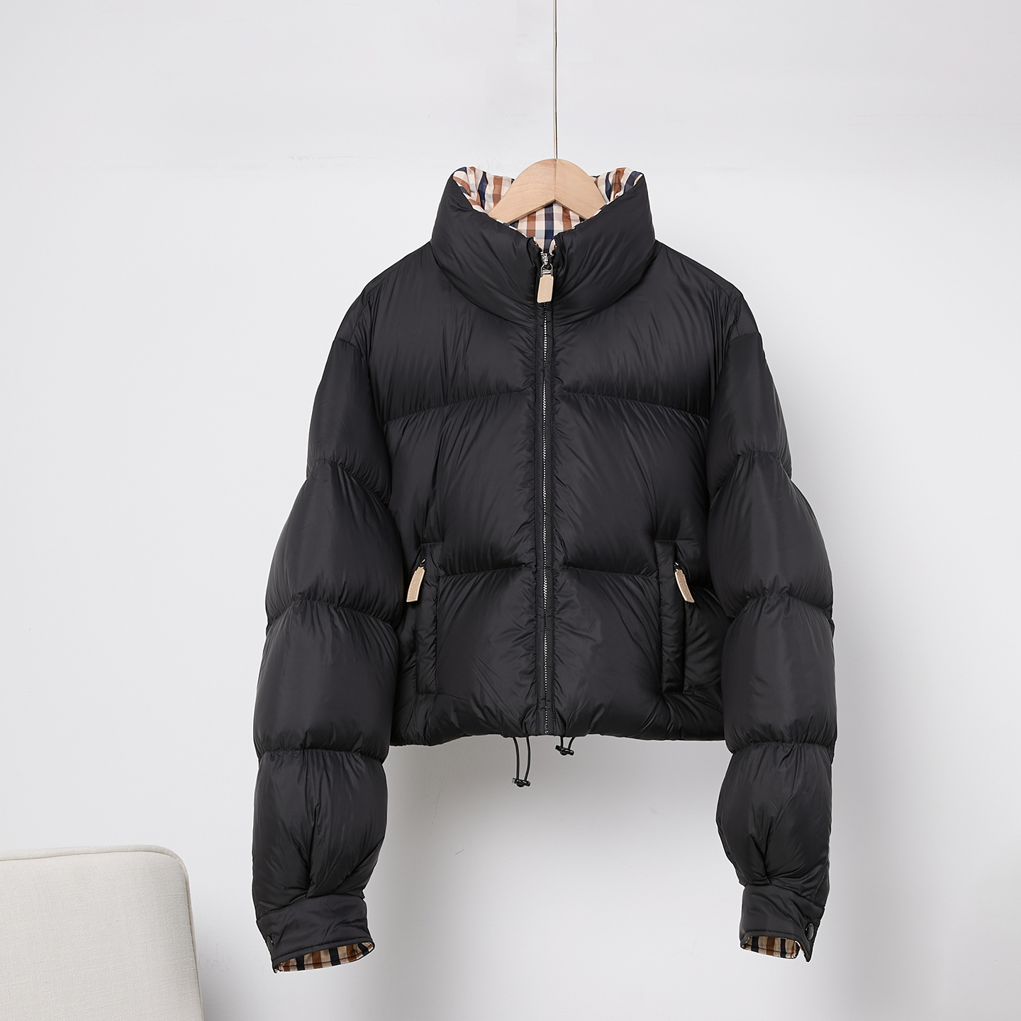 2025冬新款黑色短款面包服羽绒服女款（雅）MD269