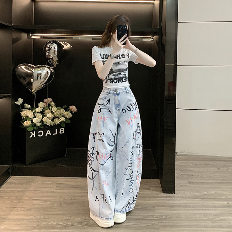 夏季慵懒涂鸦T恤牛仔阔腿两件套