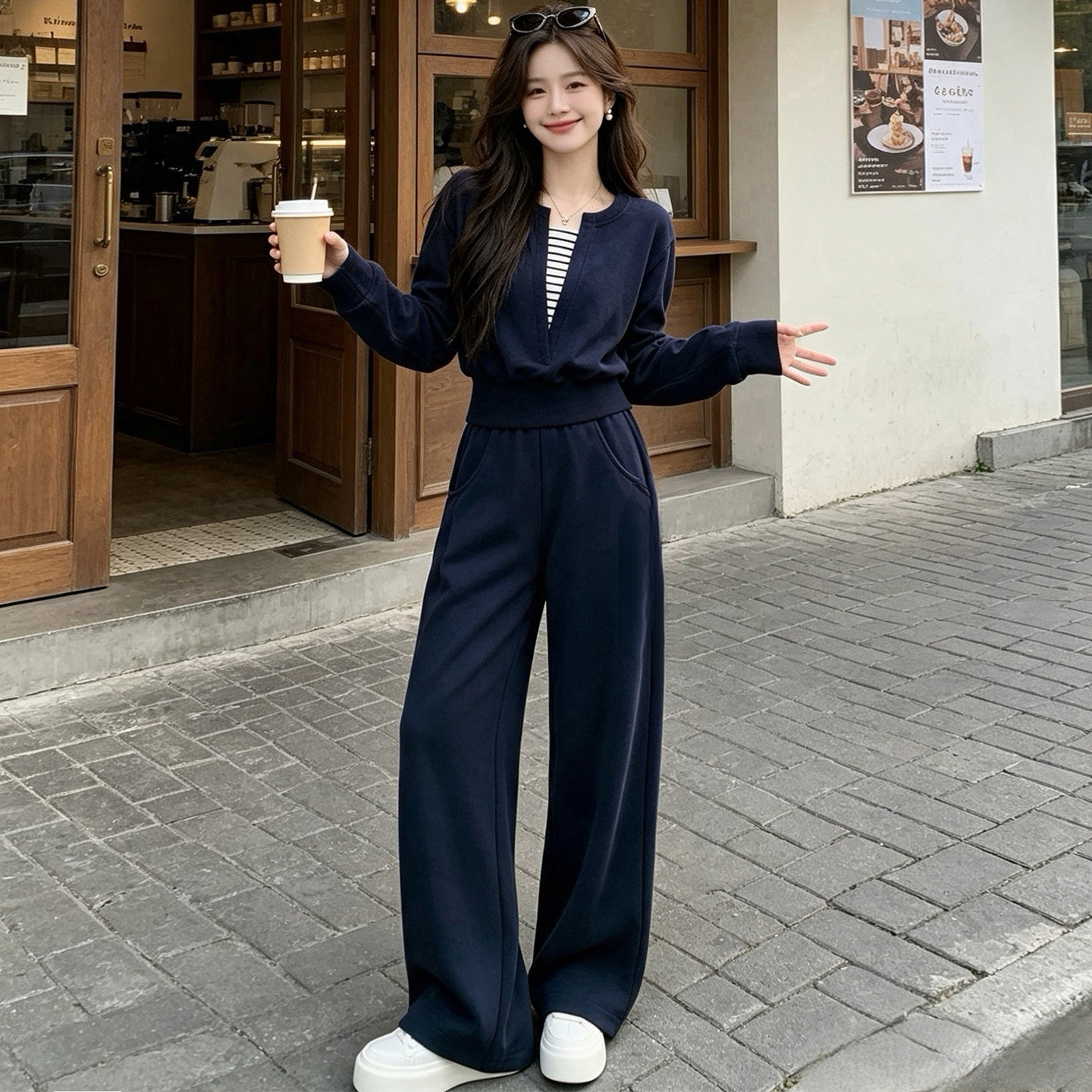 秋冬女显瘦减龄卫衣阔腿裤套装