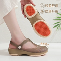 Летние нескользящие тапочки в стиле Crocs, пляжная обувь на платформе, босоножки, женский стиль, подходят для носки на улице, мягкая подошва, закрытый носок