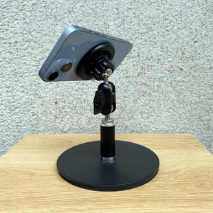 新款桌面支架手机架Magsafe磁吸支架360度豌豆手机夹矮款圆盘金属