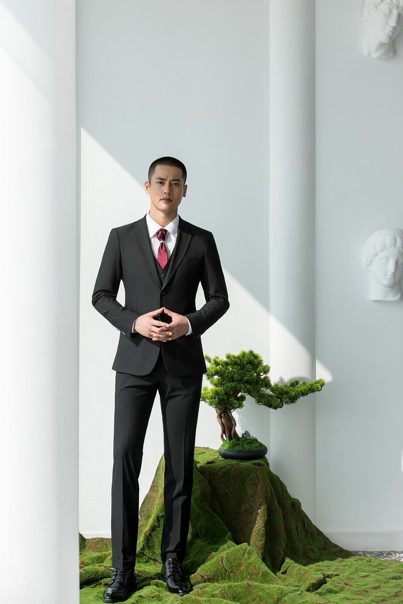 量身定制西服男士黑色条纹韩版修身款新郎结婚礼服西装套装五件套