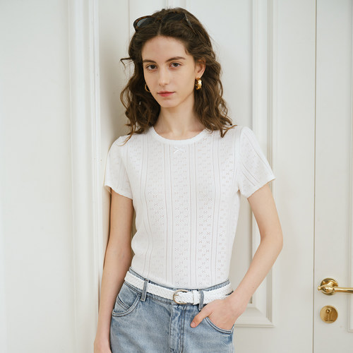 MELLOW SENSE温柔减龄镂空花纹轻薄透气修身半袖针织上衣短袖