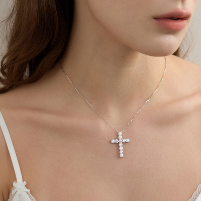 Berbers925闪耀锆石十字架项链